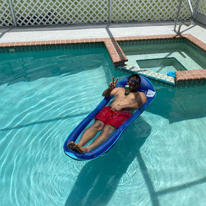 Meet your Posher, Alberto